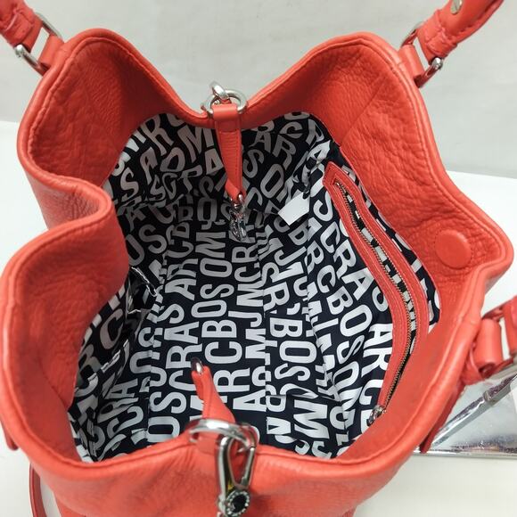 Marc by Marc Jacobs Classic Q Scarlet Red Leather Double Handles Shoulder Bag - Picture 9 of 16